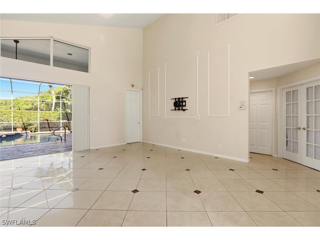 1717 Marsh Run Naples FL 34109 226007860 image3