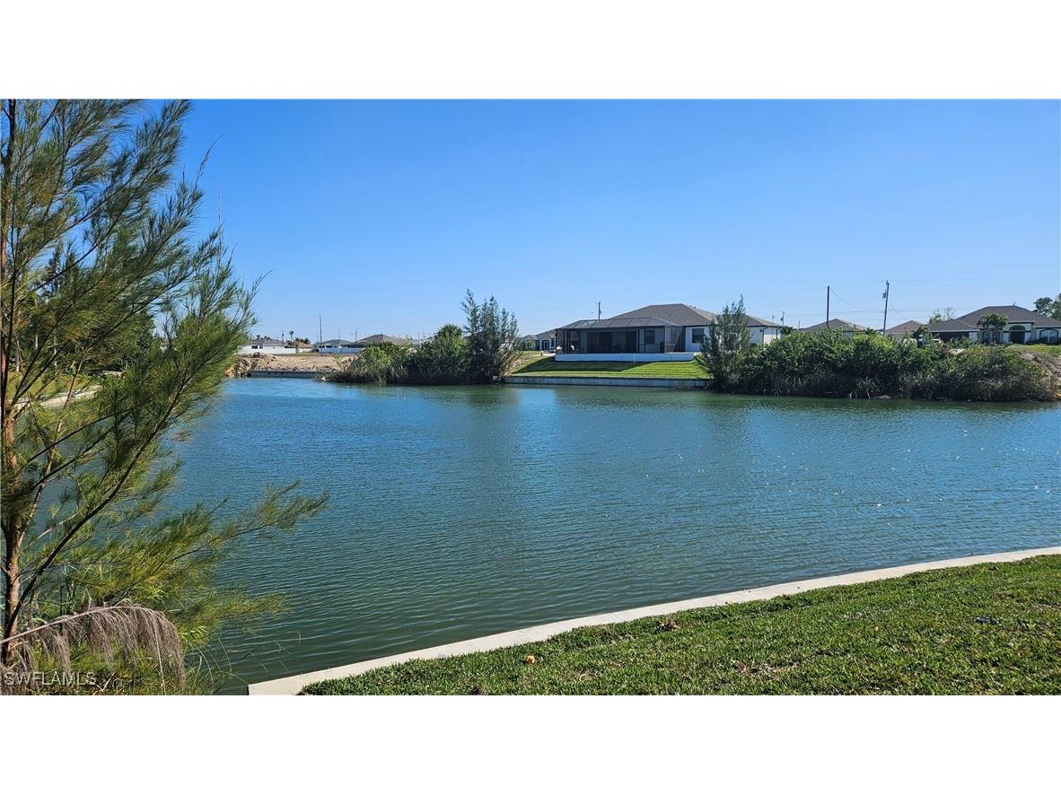 1717 NW 20th Terrace Cape Coral FL 33993 225025312 image1