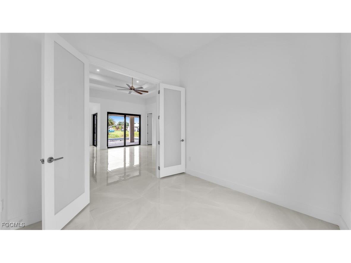 1717 NW 2nd Street Cape Coral FL 33993 2025000121 image14