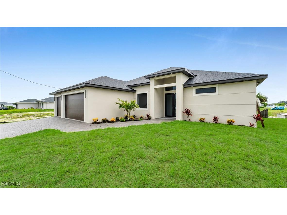 1717 NW 2nd Street Cape Coral FL 33993 2025000121 image3