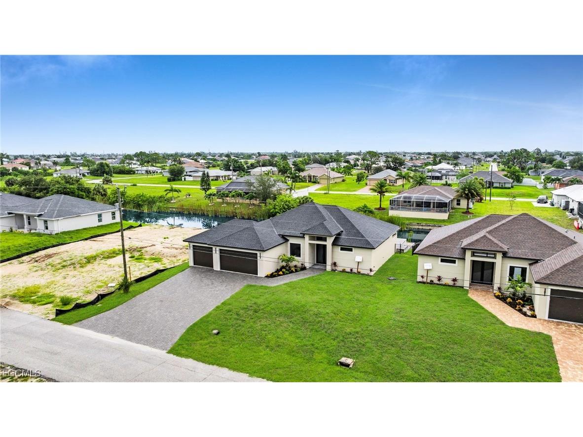 1717 NW 2nd Street Cape Coral FL 33993 2025000121 image43