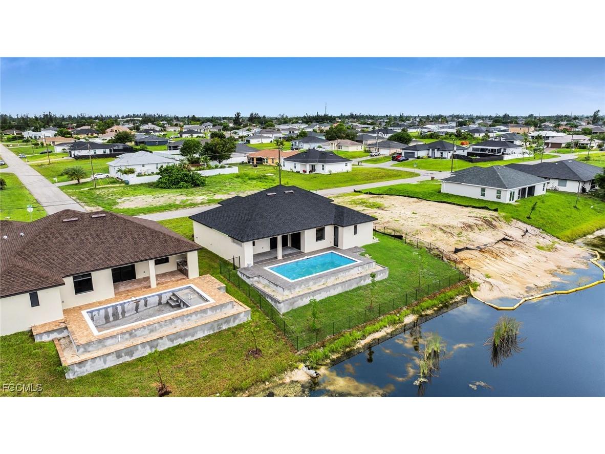 1717 NW 2nd Street Cape Coral FL 33993 2025000121 image46