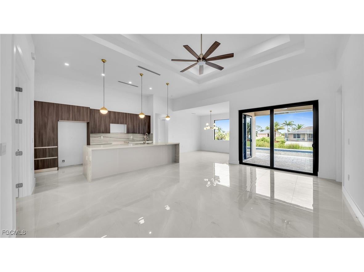 1717 NW 2nd Street Cape Coral FL 33993 2025000121 image6
