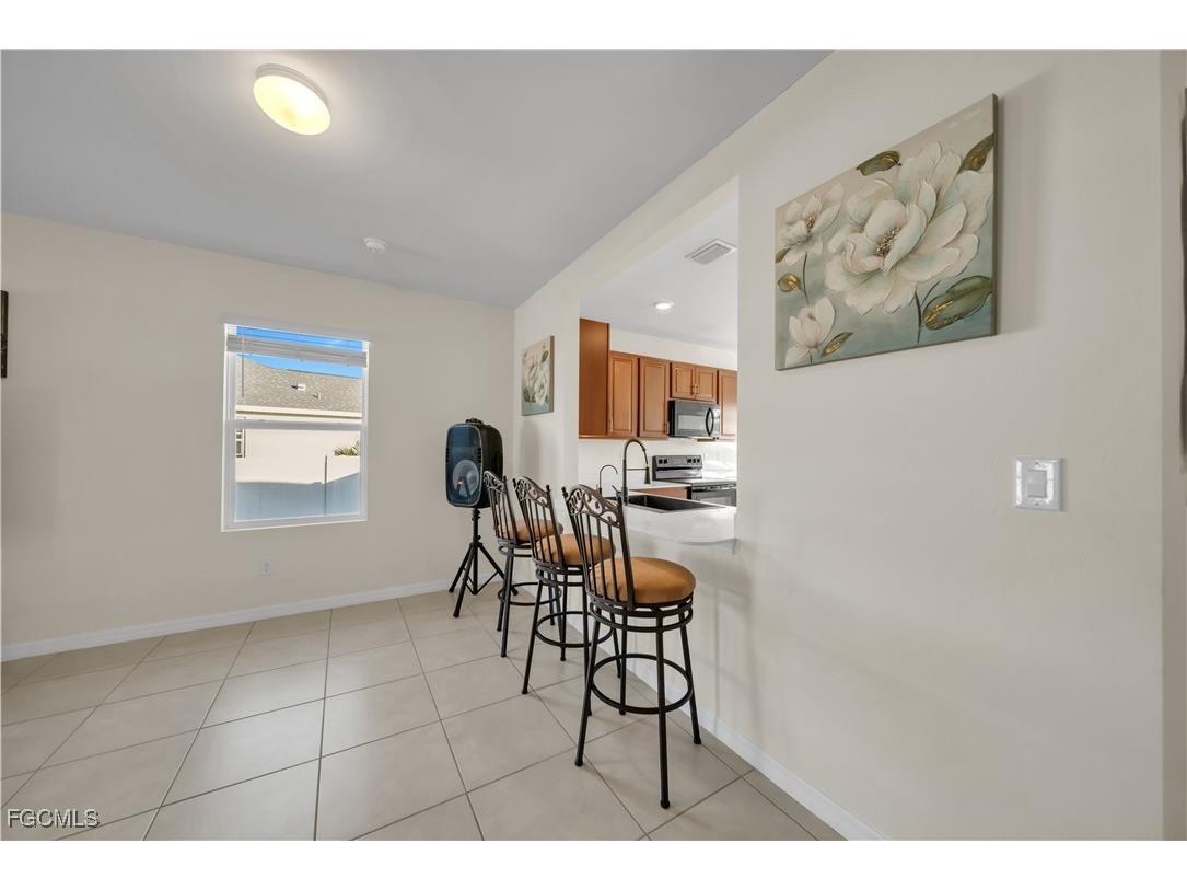 1717 NW 9th Terrace Cape Coral FL 33993 2025017317 image15