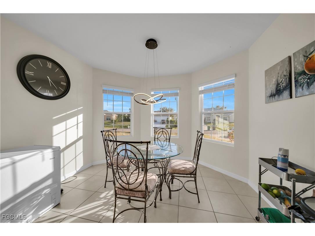 1717 NW 9th Terrace Cape Coral FL 33993 2025017317 image18