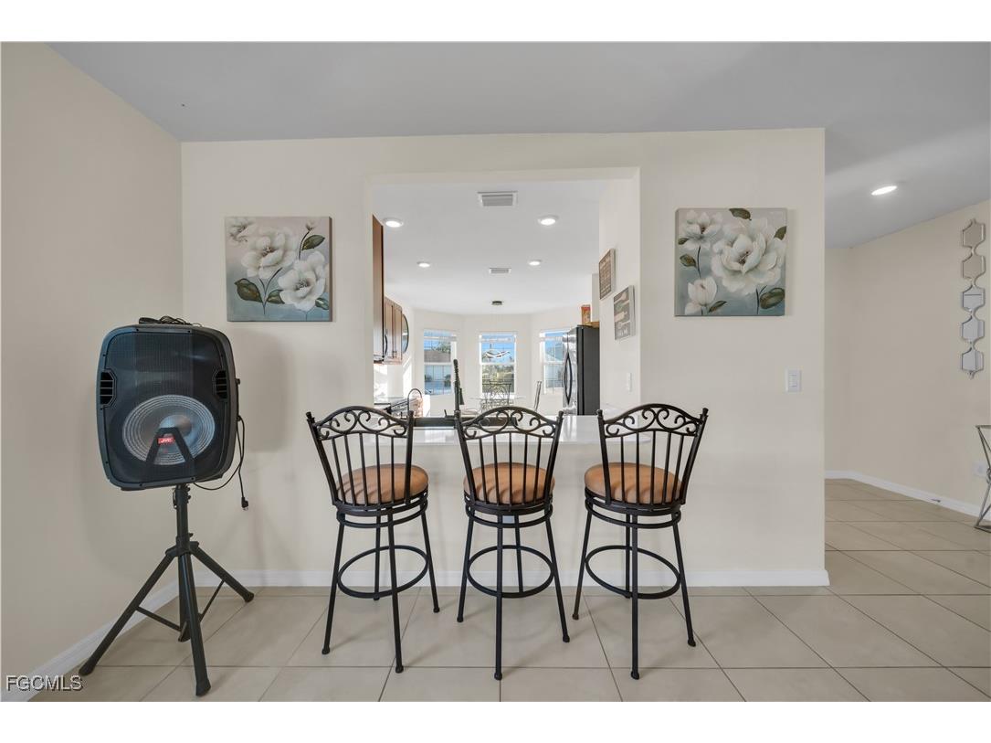 1717 NW 9th Terrace Cape Coral FL 33993 2025017317 image21