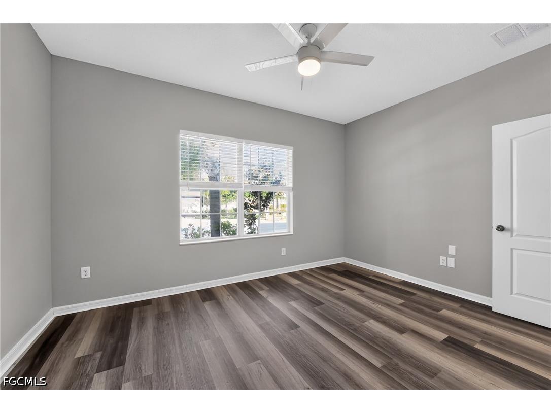 1717 Trailwater Street Ruskin FL 33570 2026029405 image35