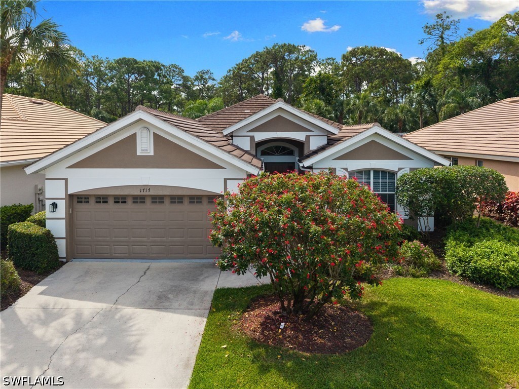1717 Winding Oaks Way Naples FL 34109 226020004 image1