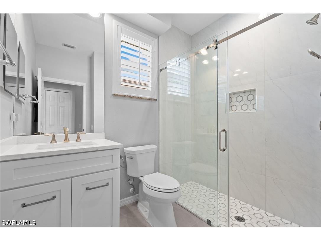 1717 Winding Oaks Way Naples FL 34109 226020004 image21