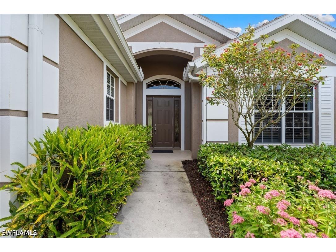 1717 Winding Oaks Way Naples FL 34109 226020004 image3