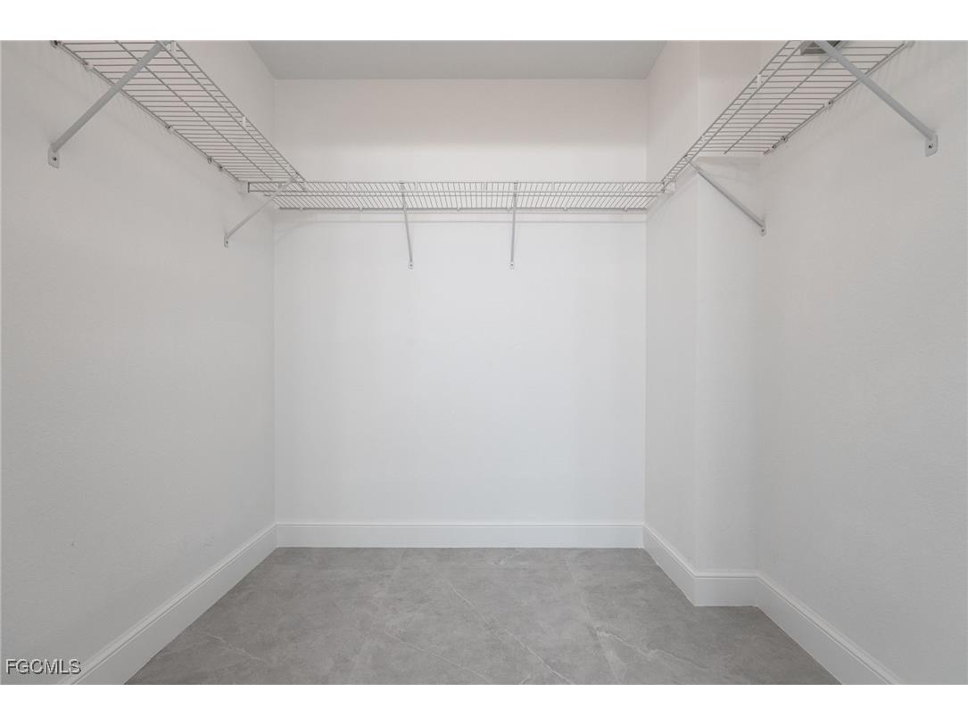 1718 NE 40th Lane Cape Coral FL 33909 2025009128 image24