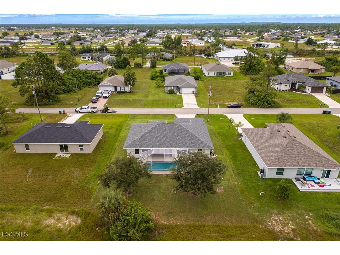 1718 NE 40th Lane Cape Coral FL 33909 2025009128 image43