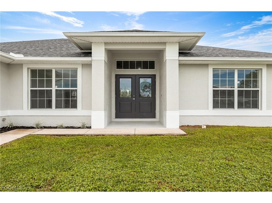 1718 NE 40th Lane Cape Coral FL 33909 2026013120 image3