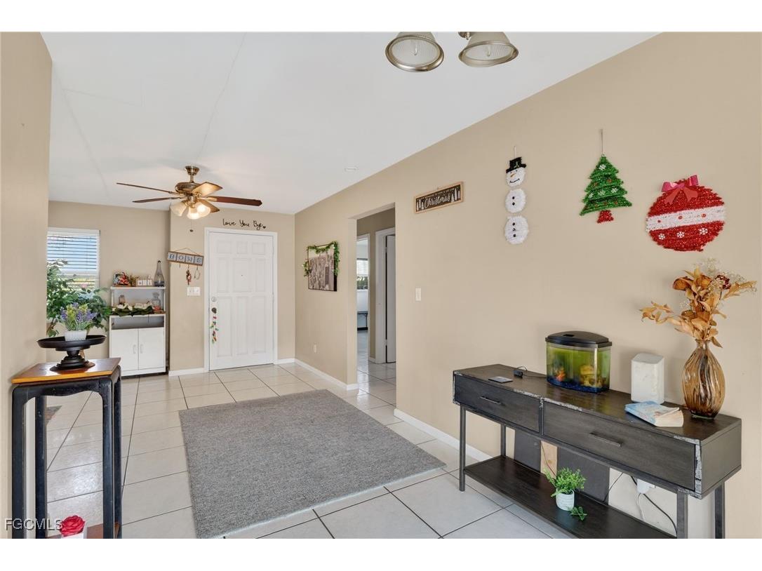 1718 SE 29th Lane Cape Coral FL 33904 2025025507 image10