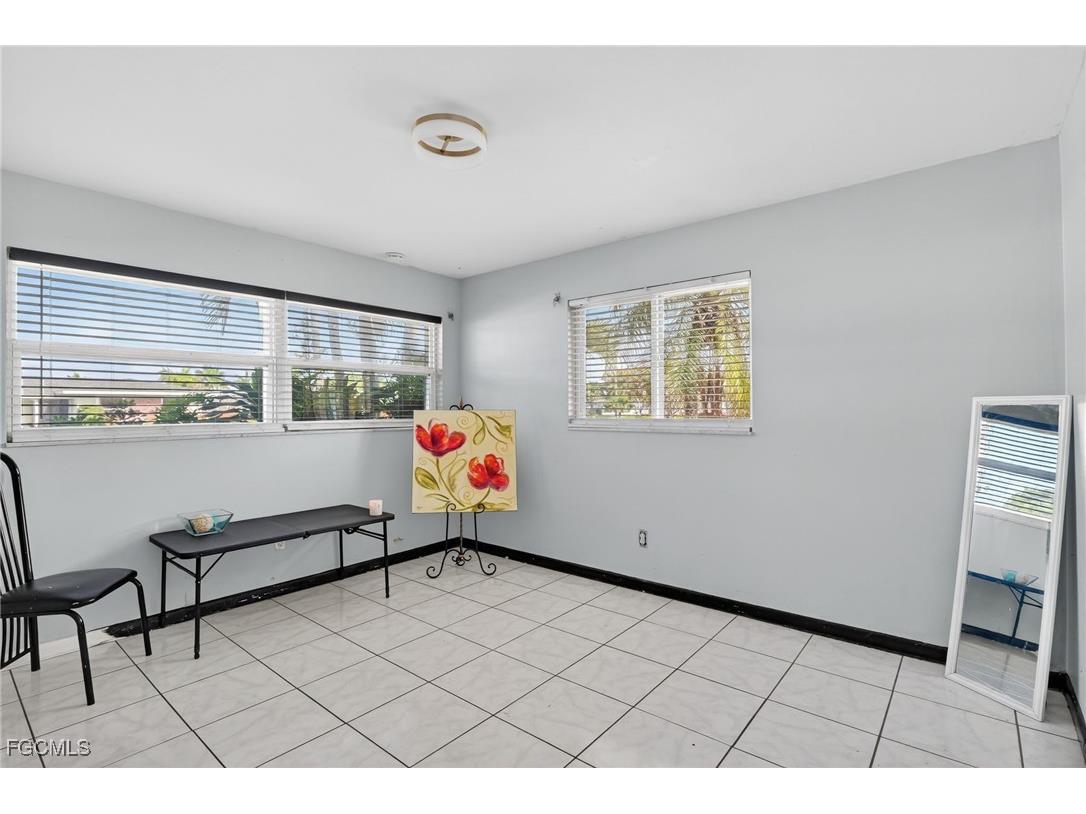 1718 SE 29th Lane Cape Coral FL 33904 2025025507 image20
