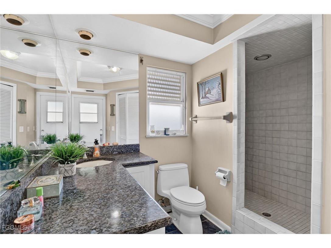 1718 SE 29th Lane Cape Coral FL 33904 2025025507 image24