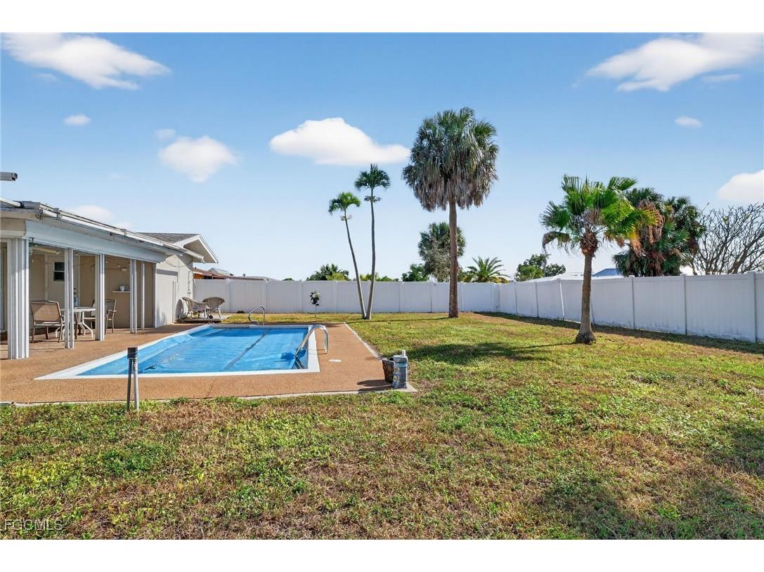 1718 SE 29th Lane Cape Coral FL 33904 2025025507 image27