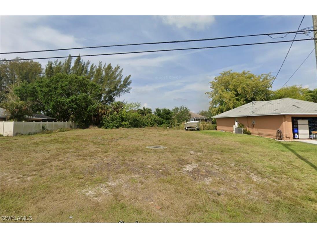 1718 SW 15th Avenue Cape Coral FL 33991 223034952 image1