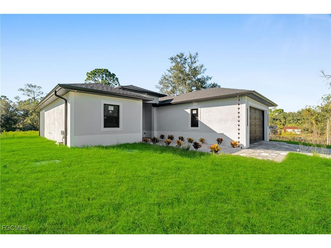 1719 Clayton Avenue Lehigh Acres FL 33972 2025019361 image3