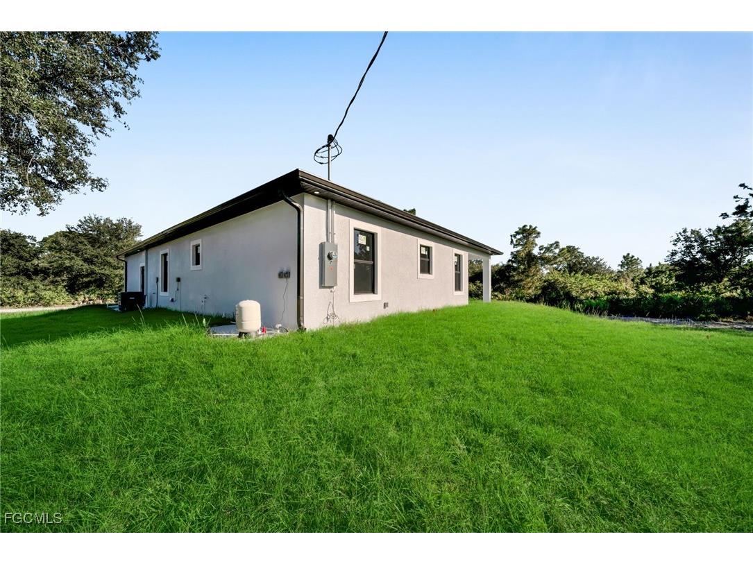 1719 Clayton Avenue Lehigh Acres FL 33972 2025019361 image30