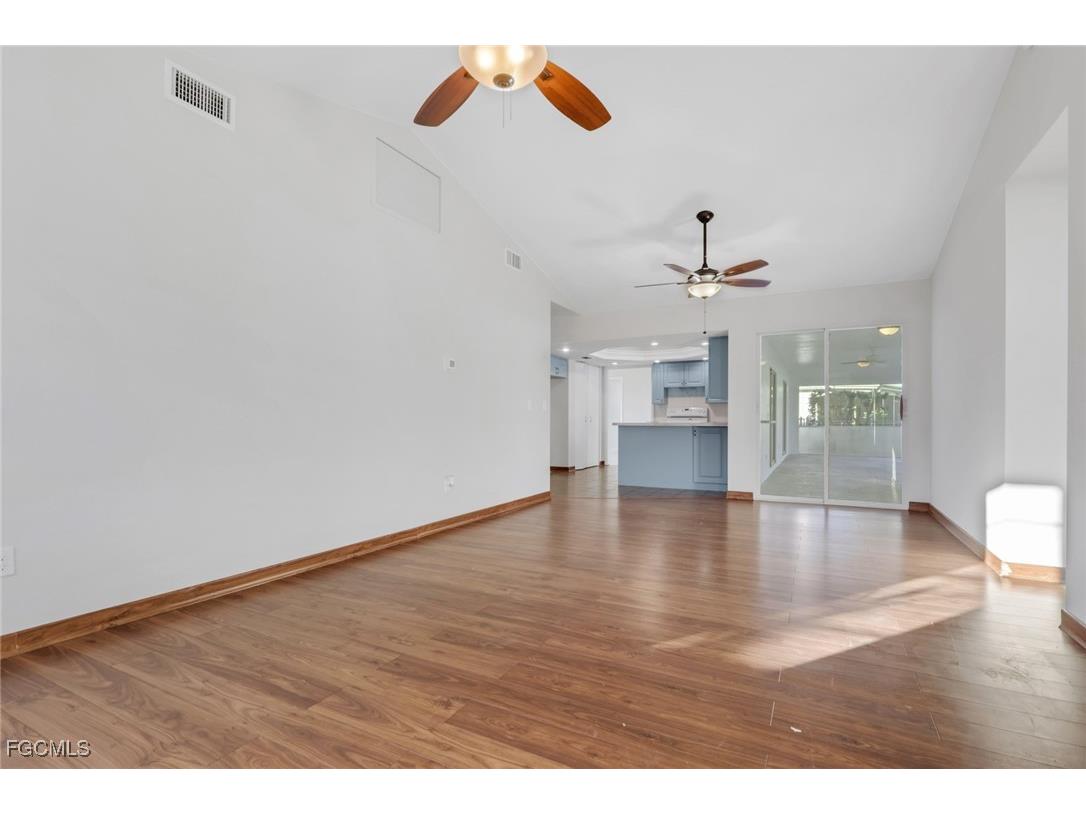 1719 SE 8th Street Cape Coral FL 33990 2025025373 image10