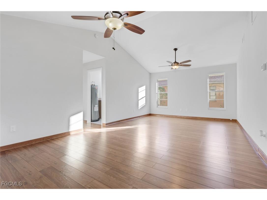 1719 SE 8th Street Cape Coral FL 33990 2025025373 image9