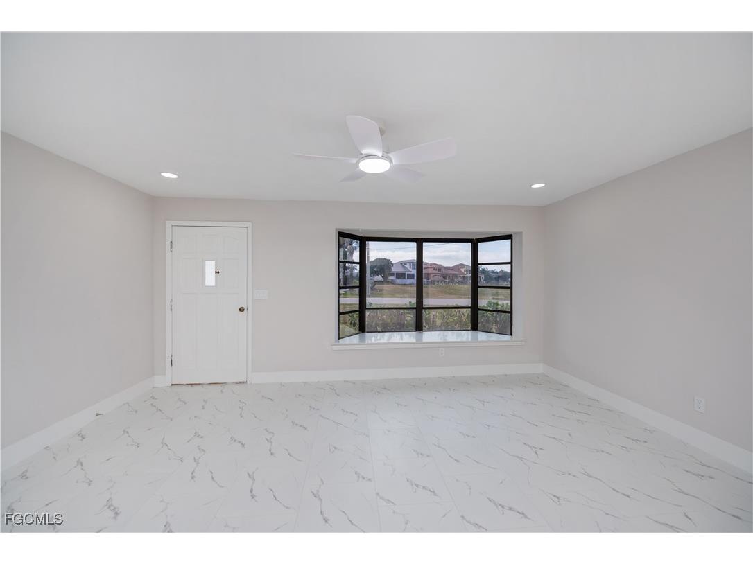 1719 Sandy Circle Cape Coral FL 33904 2025009603 image10