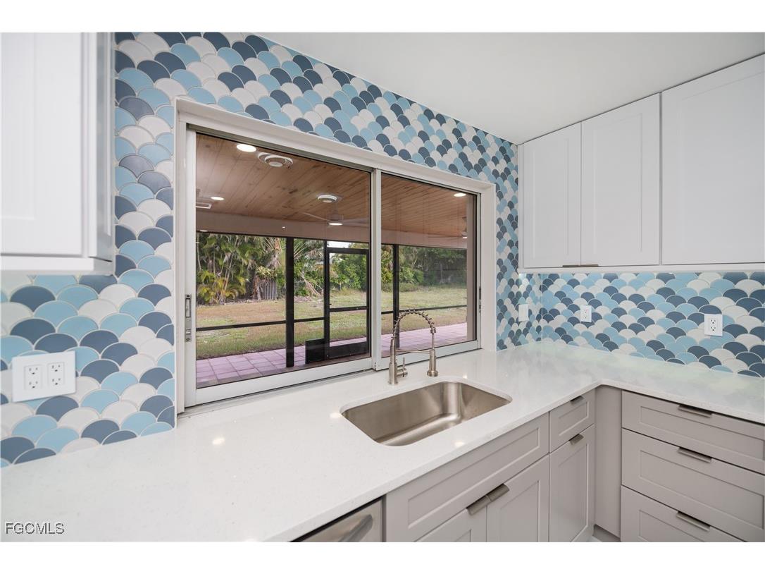 1719 Sandy Circle Cape Coral FL 33904 2025009603 image21