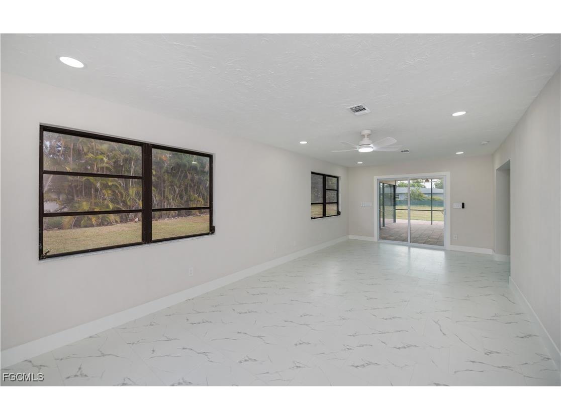 1719 Sandy Circle Cape Coral FL 33904 2025009603 image23