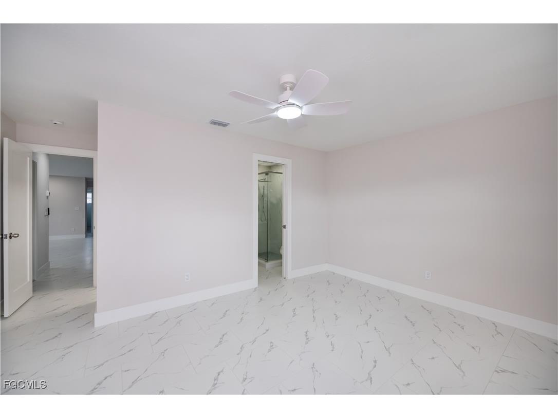 1719 Sandy Circle Cape Coral FL 33904 2025009603 image27