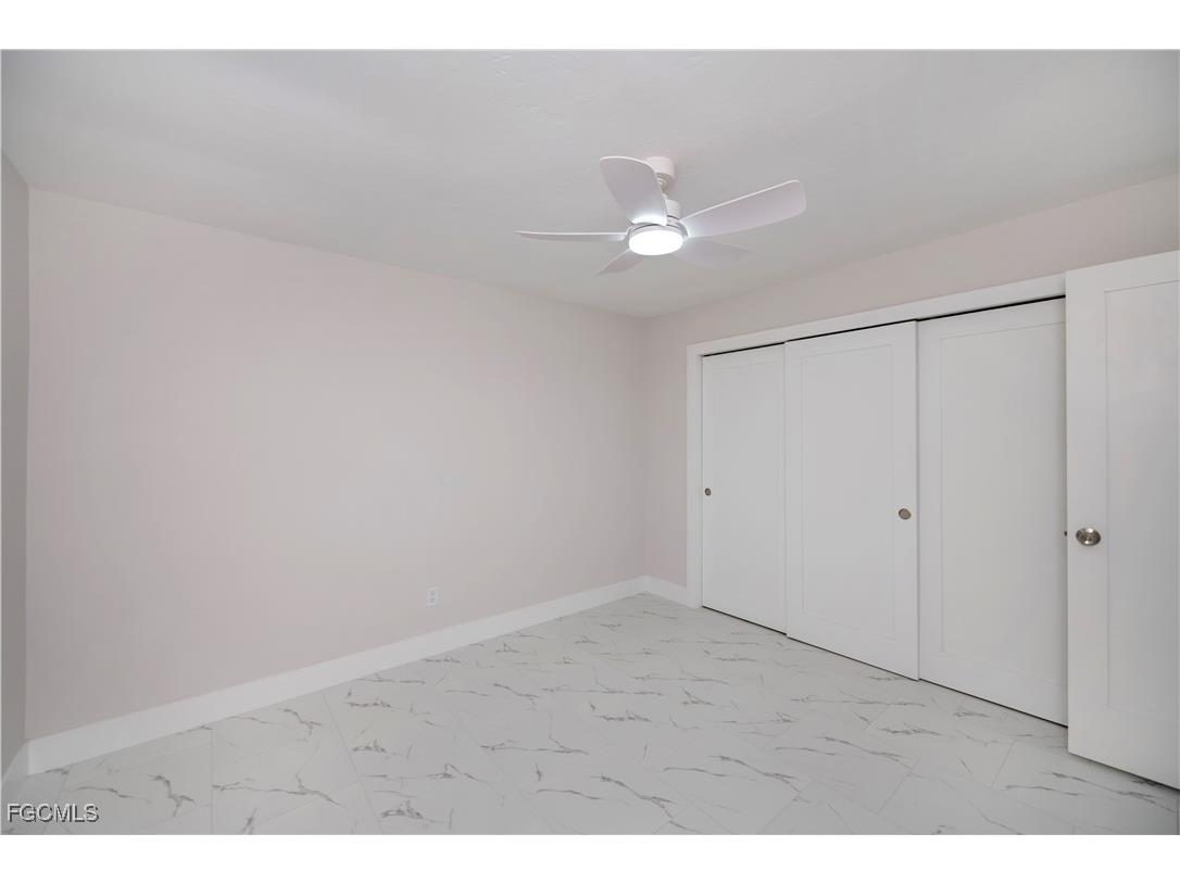 1719 Sandy Circle Cape Coral FL 33904 2025009603 image38