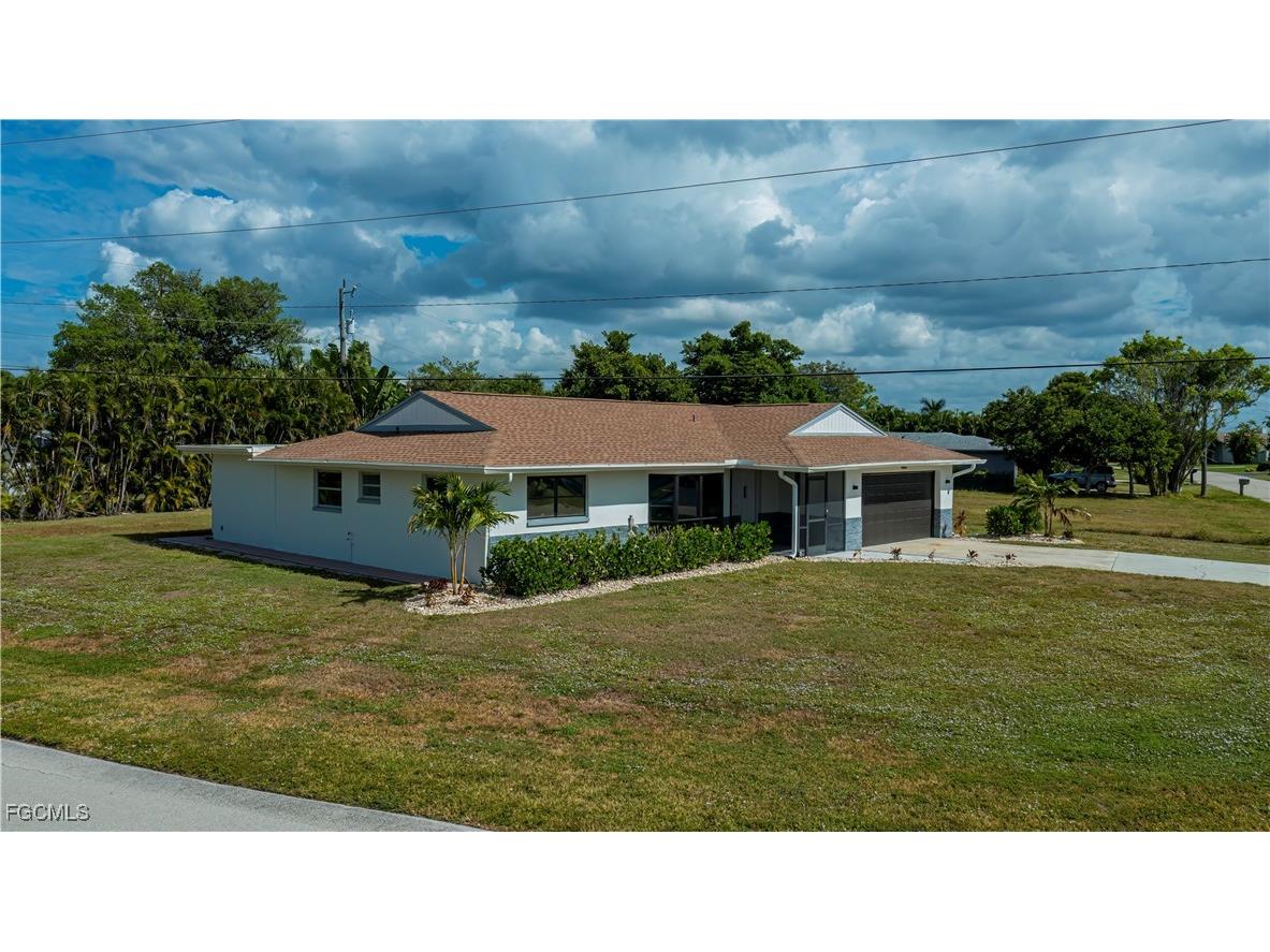 1719 Sandy Circle Cape Coral FL 33904 2025009603 image4