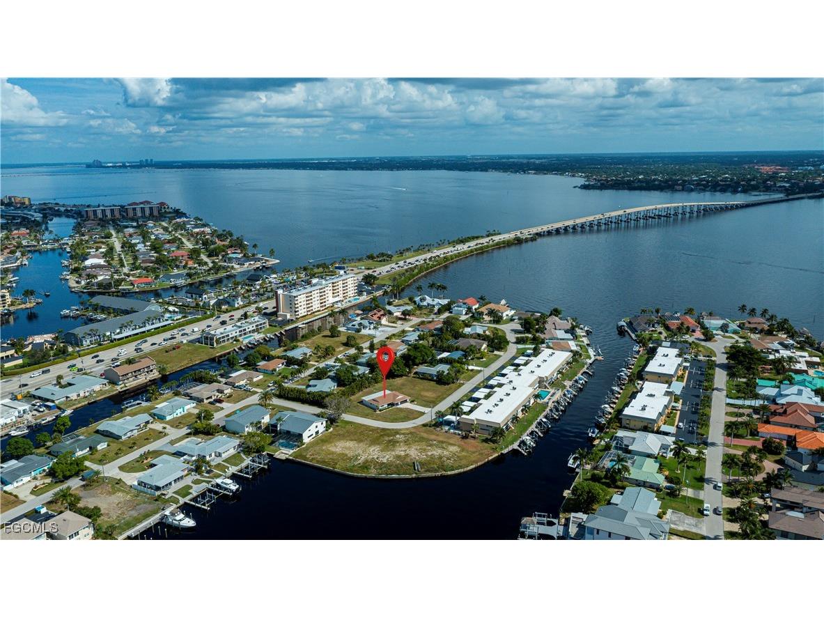 1719 Sandy Circle Cape Coral FL 33904 2025009603 image46