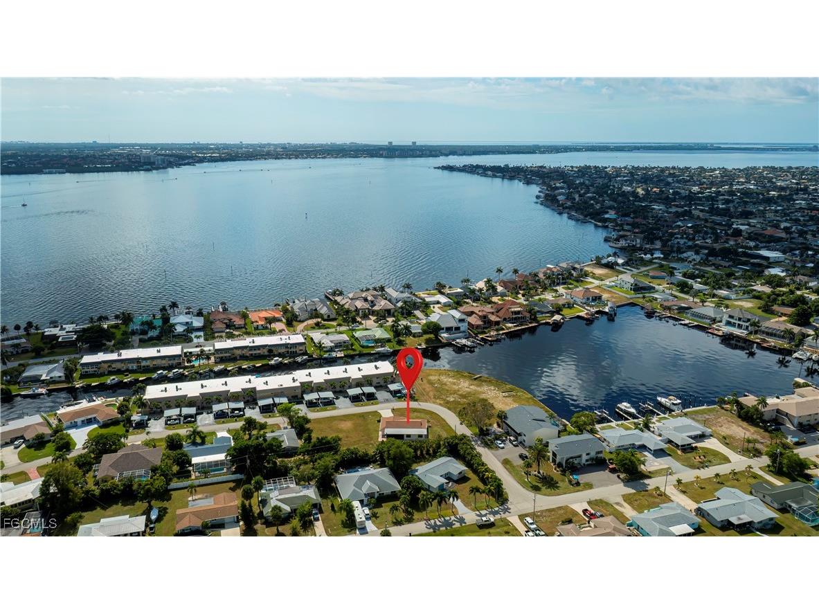 1719 Sandy Circle Cape Coral FL 33904 2025009603 image48