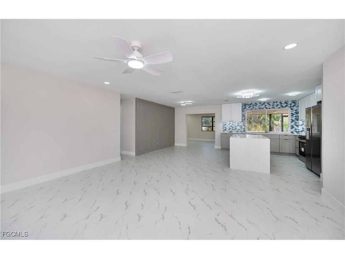 1719 Sandy Circle Cape Coral FL 33904 2025009603 image8