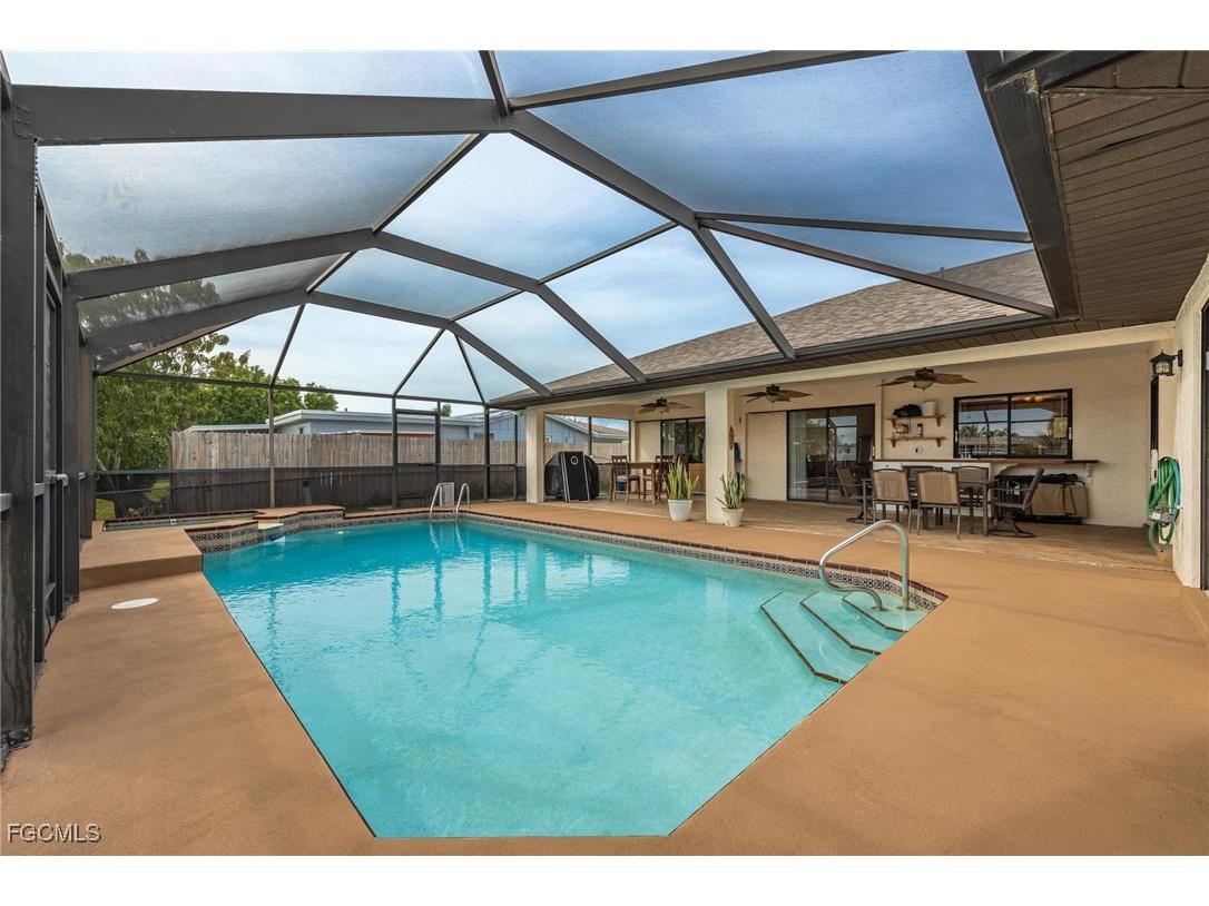 1719 W Bluewater Terrace North Fort Myers FL 33903 2026006226 image25