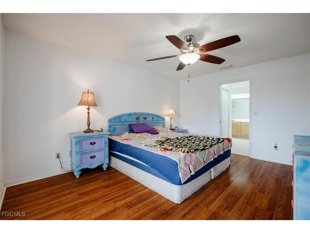 1719 W Bluewater Terrace North Fort Myers FL 33903 2026006226 image30
