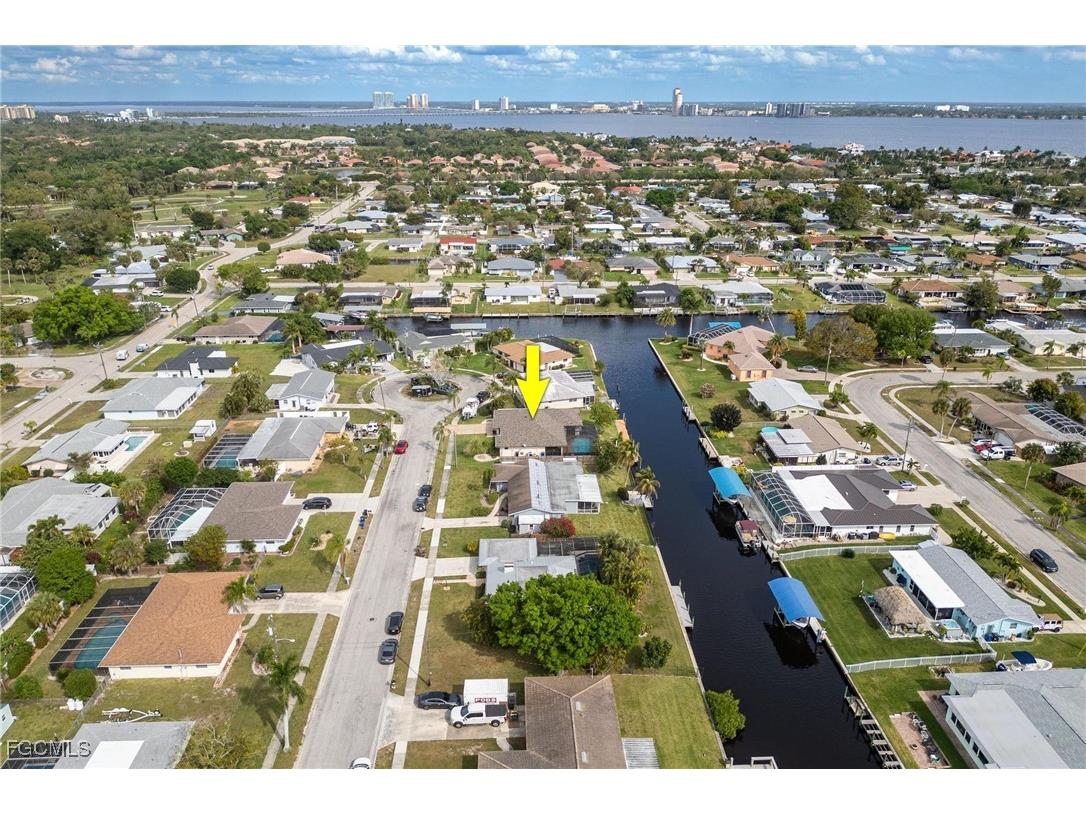 1719 W Bluewater Terrace North Fort Myers FL 33903 2026006226 image44