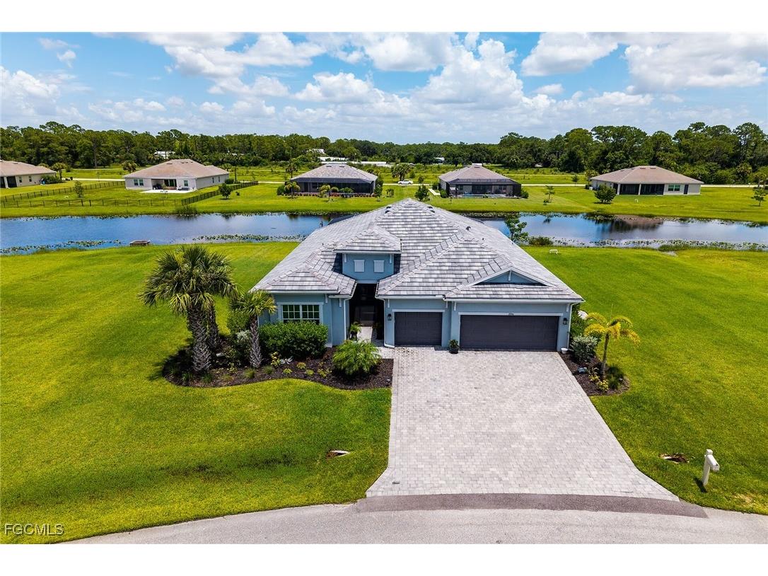 17190 Serengeti Circle Alva FL 33920 2025000247 image1