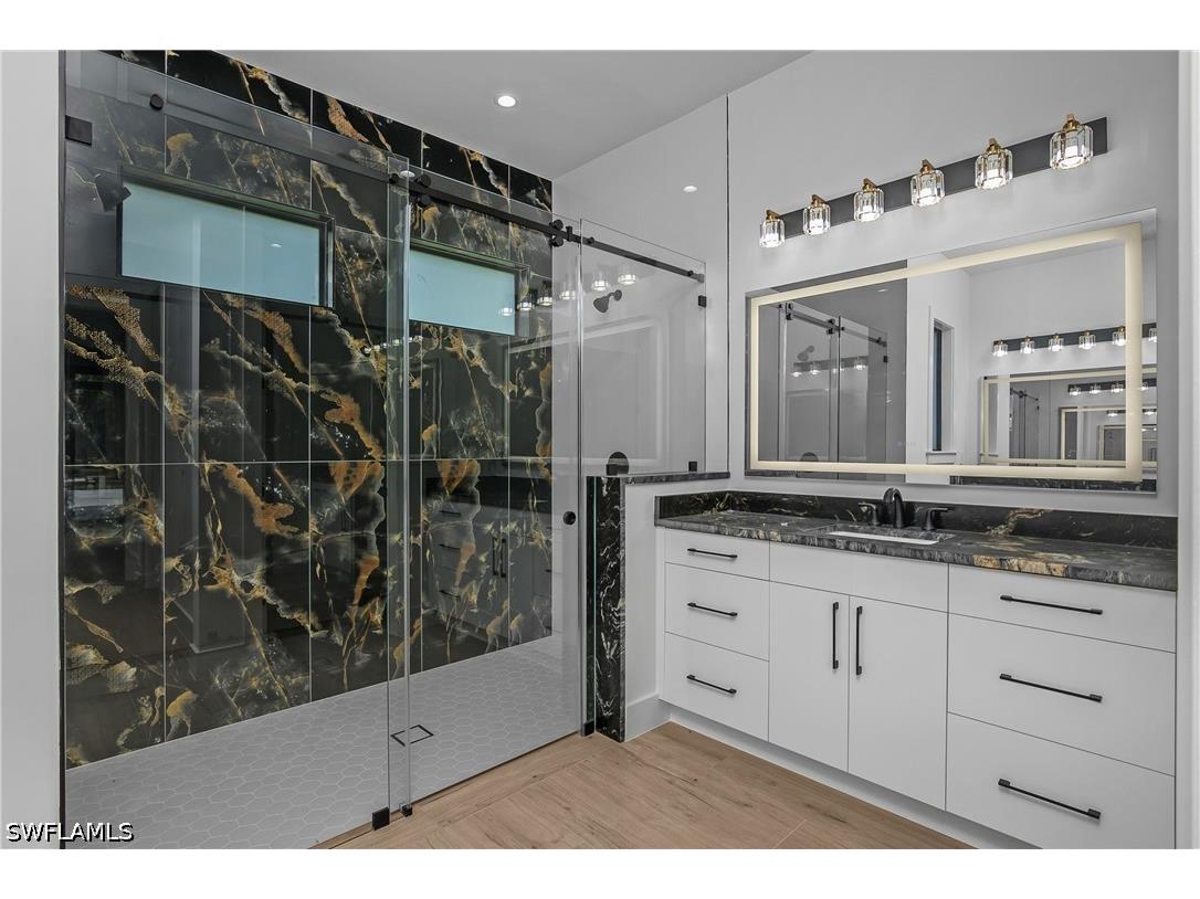 172 11th Street SW Naples FL 34117 226019366 image27