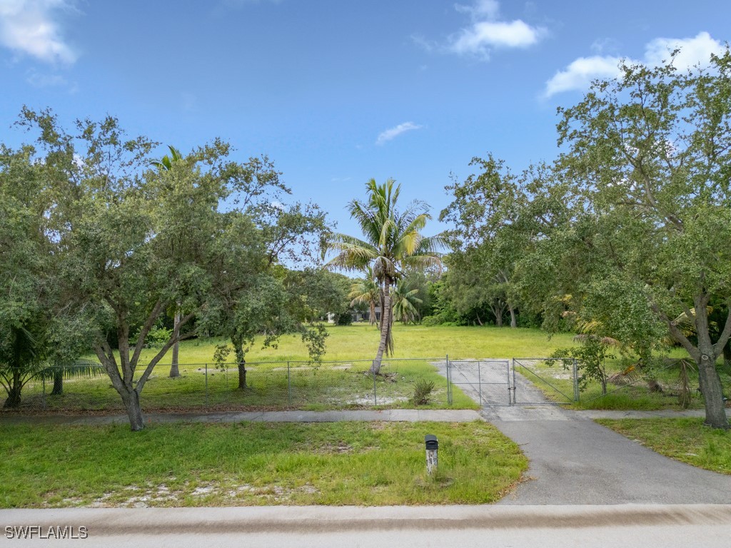 172 Hickory Road Naples FL 34108 225067786 image4