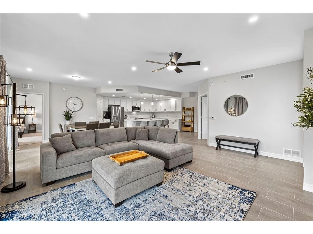 172 Indies Drive E #101 Naples FL 34114 226006669 image3