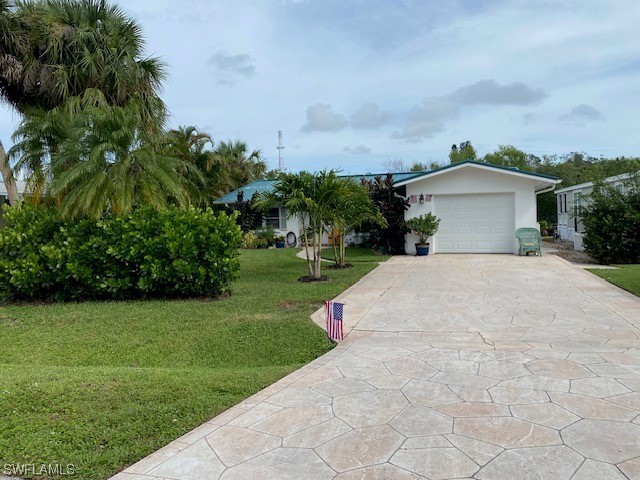 172 Riverwood Road Naples FL 34114 223054586 image1