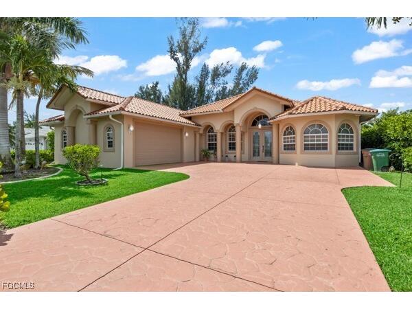 172 SE 23rd Street Cape Coral FL 33990 2025001423 image11