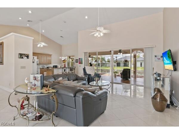 172 SE 23rd Street Cape Coral FL 33990 2025001423 image17