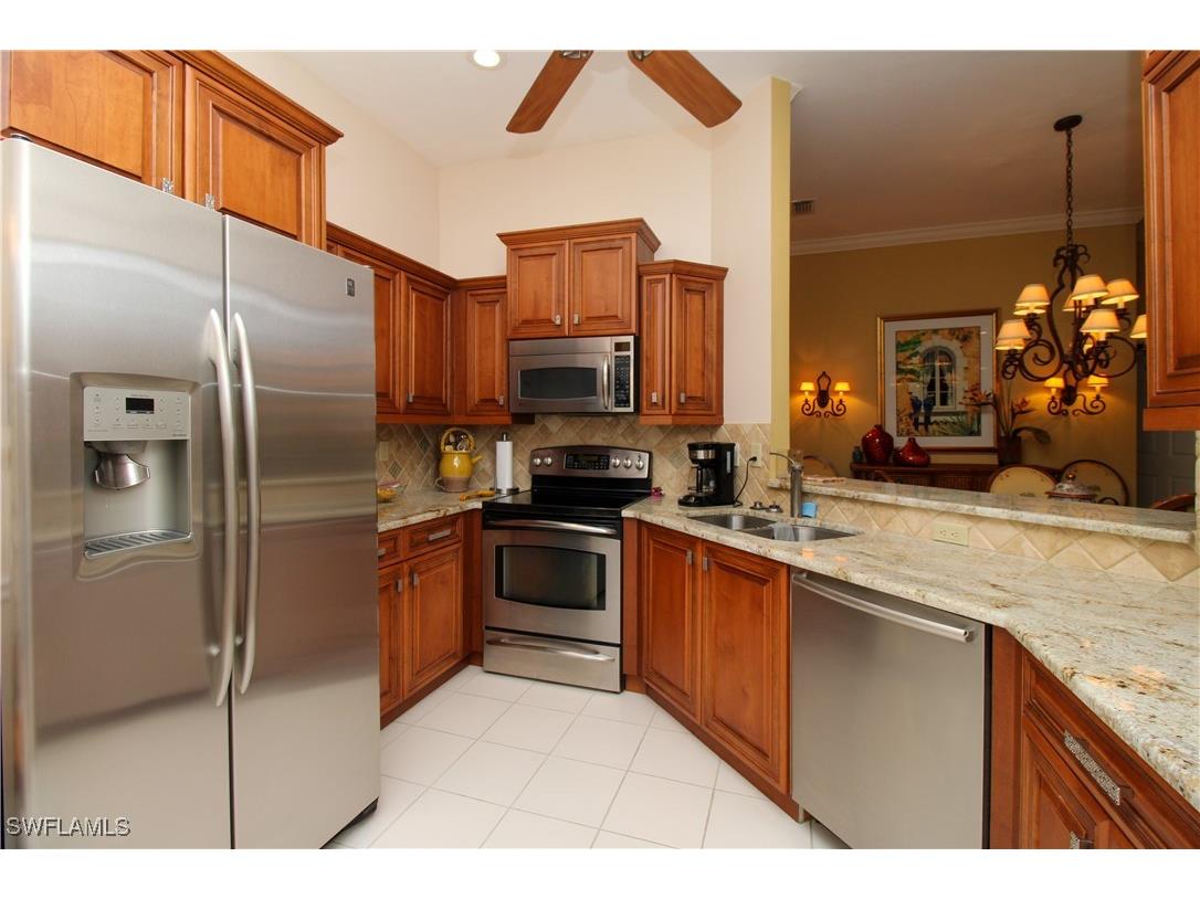 172 Vintage Circle #202 Naples FL 34119 225078314 image23