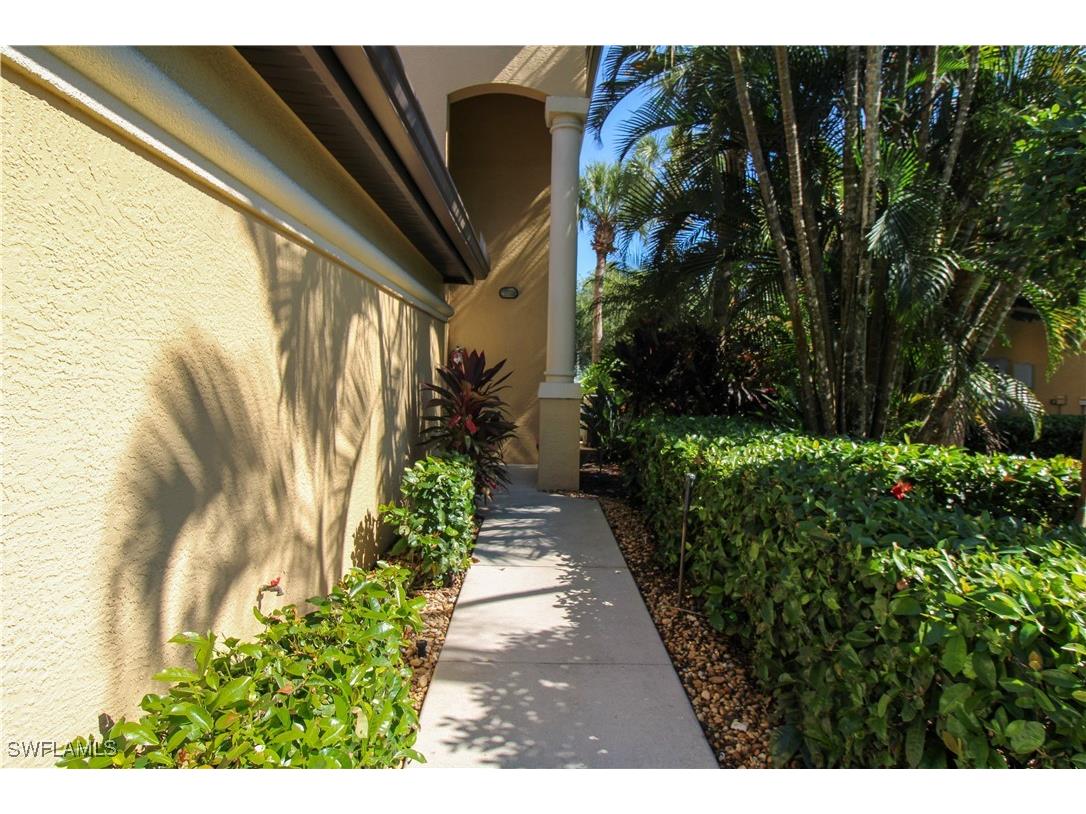 172 Vintage Circle #202 Naples FL 34119 225078314 image9