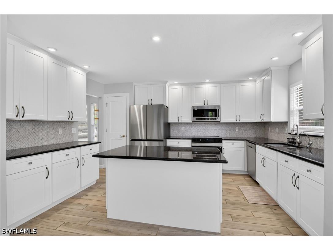 1720 16th Street NE Naples FL 34120 226018648 image16