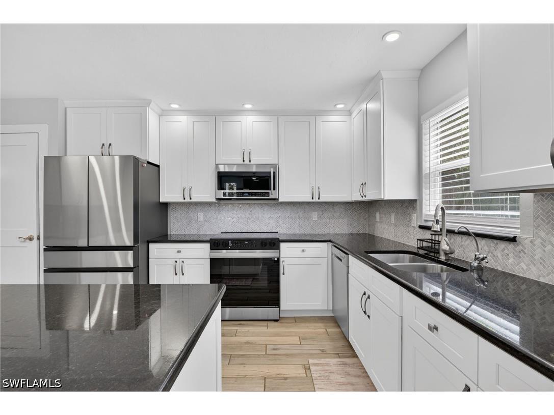 1720 16th Street NE Naples FL 34120 226018648 image19