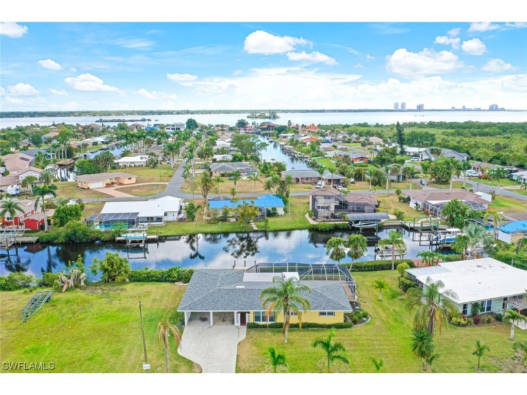 1720 Cascade Way S North Fort Myers FL 33917 223026534 image1